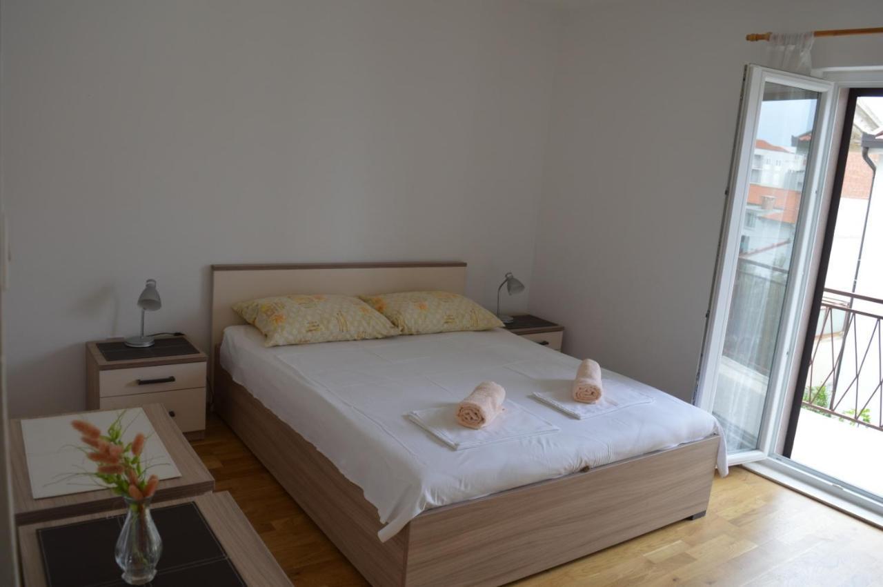Apartman Dane Makarska Exteriör bild